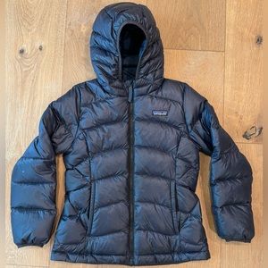 Girls Patagonia Hooded Puffer coat
